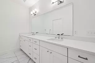 8 Glen Rock Dr, The Hills, TX 78738 - Photo 24
