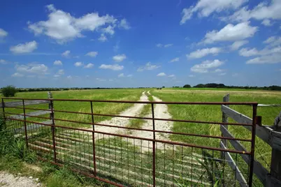 2002 County Road 276, Bertram, TX 78605 - Photo 38
