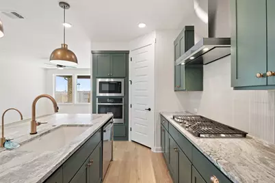 384 Brandywine Road, Hutto, TX 78634 - Photo 8