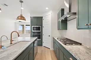 384 Brandywine Rd, Hutto, TX 78634 - Photo 8