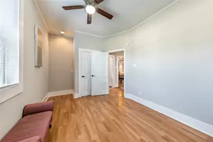 2511 San Gabriel St, Austin, TX 78705 - Photo 32