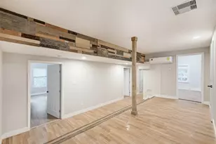 2511 San Gabriel St, Austin, TX 78705 - Photo 12