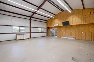 149 Sunrise Cir, Liberty Hill, TX 78642 - Photo 32