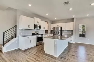 10403 Bramble Berry Dr, Austin, TX 78748 - Photo 2
