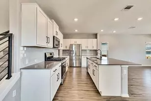 10403 Bramble Berry Dr, Austin, TX 78748 - Photo 4
