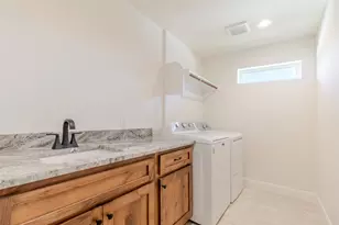112 Callie St, Smithville, TX 78957 - Photo 18
