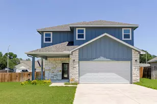 112 Callie St, Smithville, TX 78957 - Photo 2