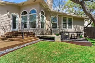 6913 Auckland Dr, Austin, TX 78749 - Photo 38