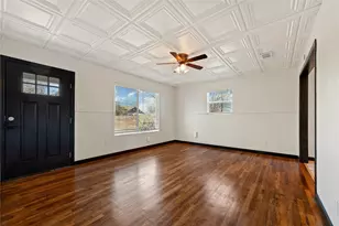 6915 Providence Ave, Austin, TX 78752 - Photo 8