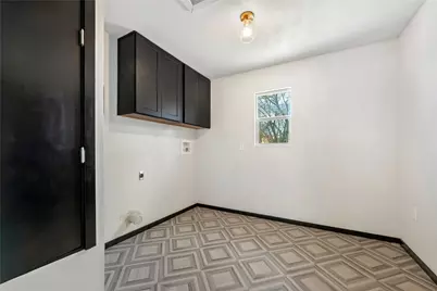 6915 Providence Avenue, Austin, TX 78752 - Photo 20