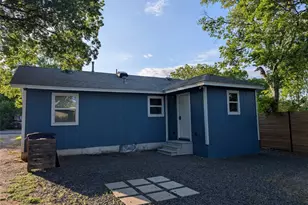 6915 Providence Ave, Austin, TX 78752 - Photo 20