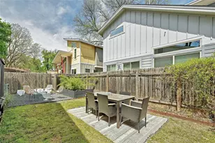 2614 Willow St, Austin, TX 78702 - Photo 12