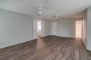7903 Bramble Bush Dr, Austin, TX 78747 - Photo 18
