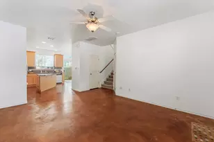 512 Eberhart Ln, Austin, TX 78745 - Photo 6
