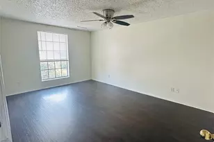 2401 Leon St, Austin, TX 78705 - Photo 14