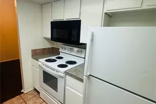 2401 Leon St, Austin, TX 78705 - Photo 10