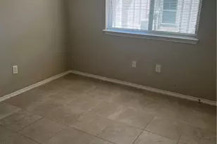 1725 Davidson Rnch Dr, Georgetown, TX 78626 - Photo 4