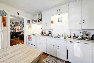 4530 Avenue D #B, Austin, TX 78751 - Photo 10