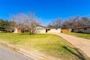 4306 Shallowbrook Trail, Austin, TX 78744 - Photo 2