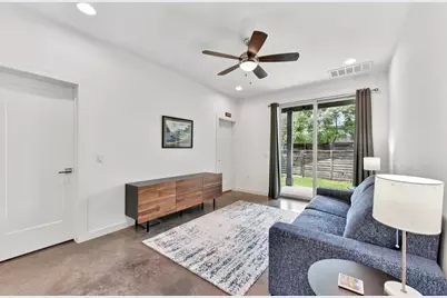 2300 S 5th Street #E, Austin, TX 78704 - Photo 10