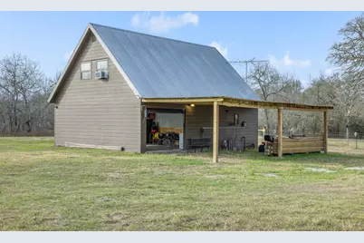 1820 South Old Smithville Road, Flatonia, TX 78941 - Photo 8