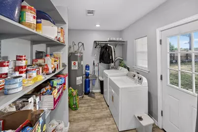 1002 Haley Avenue, Rockdale, TX 76567 - Photo 14