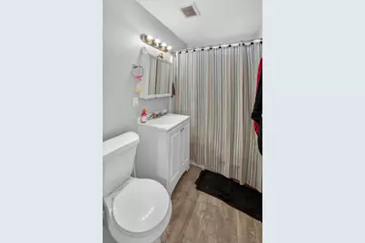 1002 Haley Avenue, Rockdale, TX 76567 - Photo 6