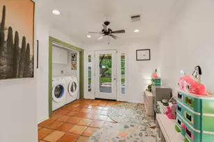 8917 Glenn Ln, Austin, TX 78753 - Photo 16