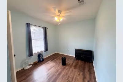 612 Cardinal Street, Elgin, TX 78621 - Photo 22