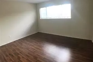 706 W 34th St, Austin, TX 78705 - Photo 10