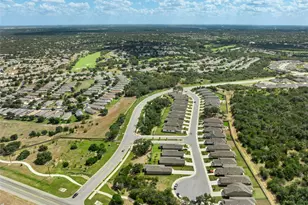 104 Coachsmith St, Georgetown, TX 78633 - Photo 32