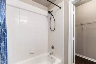 2320 Gracy Farms Ln, Austin, TX 78758 - Photo 20