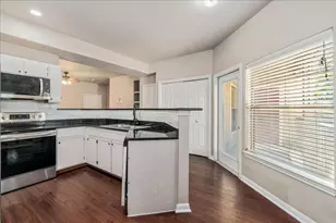2320 Gracy Farms Ln, Austin, TX 78758 - Photo 8