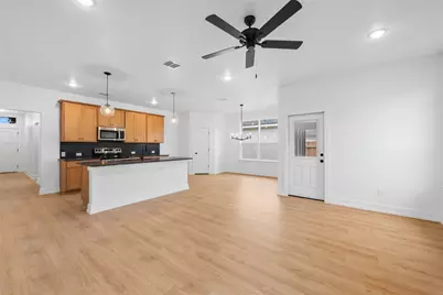584 Gus Loop, Georgetown, TX 78626 - Photo 4