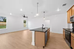584 Gus Loop, Georgetown, TX 78626 - Photo 6