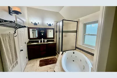 1127 Robin Road, Elgin, TX 78621 - Photo 10