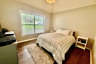 1127 Robin Rd, Elgin, TX 78621 - Photo 14