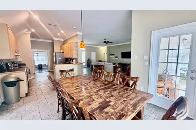 1127 Robin Road, Elgin, TX 78621 - Photo 8