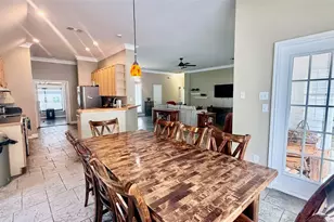 1127 Robin Rd, Elgin, TX 78621 - Photo 8