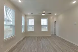 1605 Mexican Heather Dr, Leander, TX 78641 - Photo 2