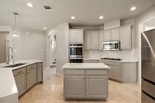 2114 Hilton Head Dr, Round Rock, TX 78664 - Photo 8