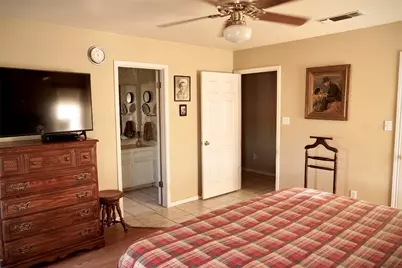 1375 Cr 320, Granger, TX 76530 - Photo 32