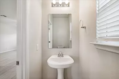 1044 Esplanade Parkway, San Marcos, TX 78666 - Photo 8