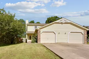6102 Parkwood Dr, Austin, TX 78735 - Photo 2