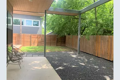 2103 E 14th Street #B, Austin, TX 78702 - Photo 16