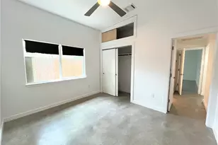 2103 E 14th St, Austin, TX 78702 - Photo 12