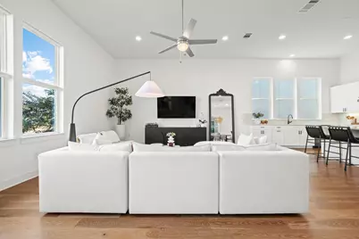 6109 Sendero Hills Parkway, Austin, TX 78724 - Photo 2