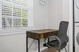 1137 Richardine Ave, Austin, TX 78721 - Photo 8