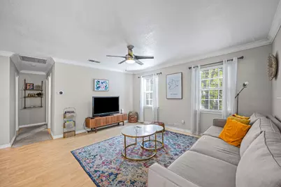 1137 Richardine Avenue, Austin, TX 78721 - Photo 4