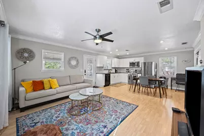 1137 Richardine Avenue, Austin, TX 78721 - Photo 2